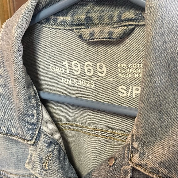 Gap 1969 Light Blue Denim Jacket - Picture 4 of 9
